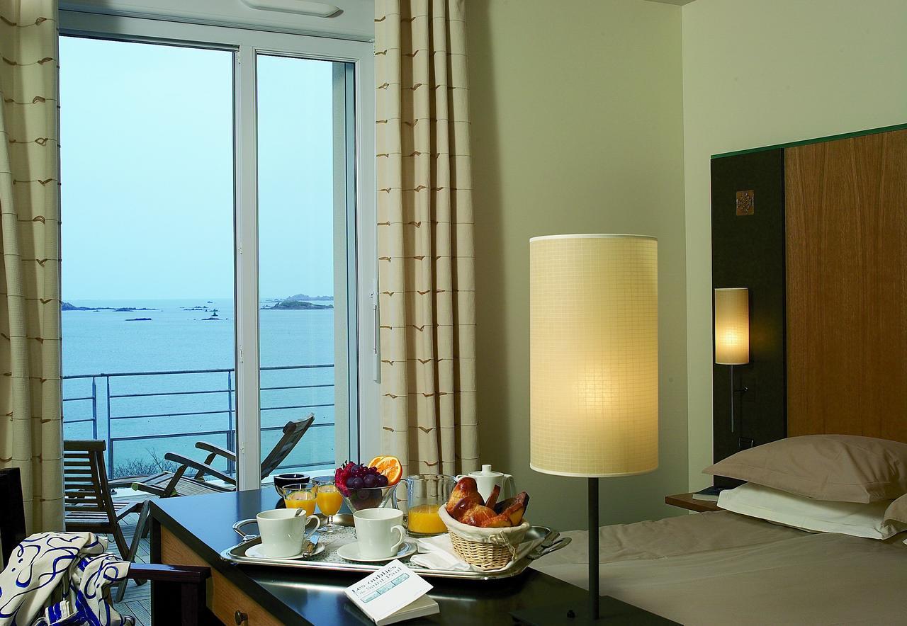 L'Hotel De Carantec Карантек Екстериор снимка