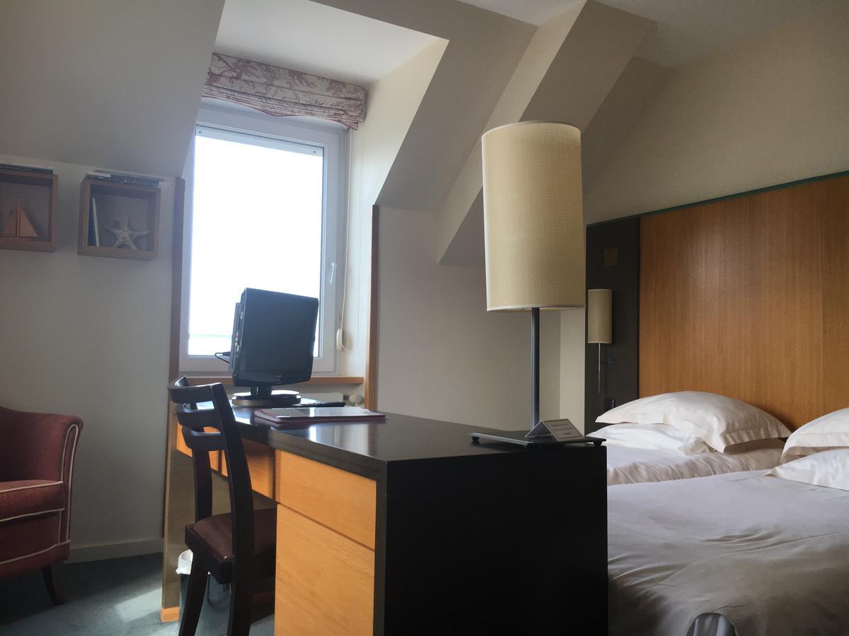 L'Hotel De Carantec Карантек Екстериор снимка