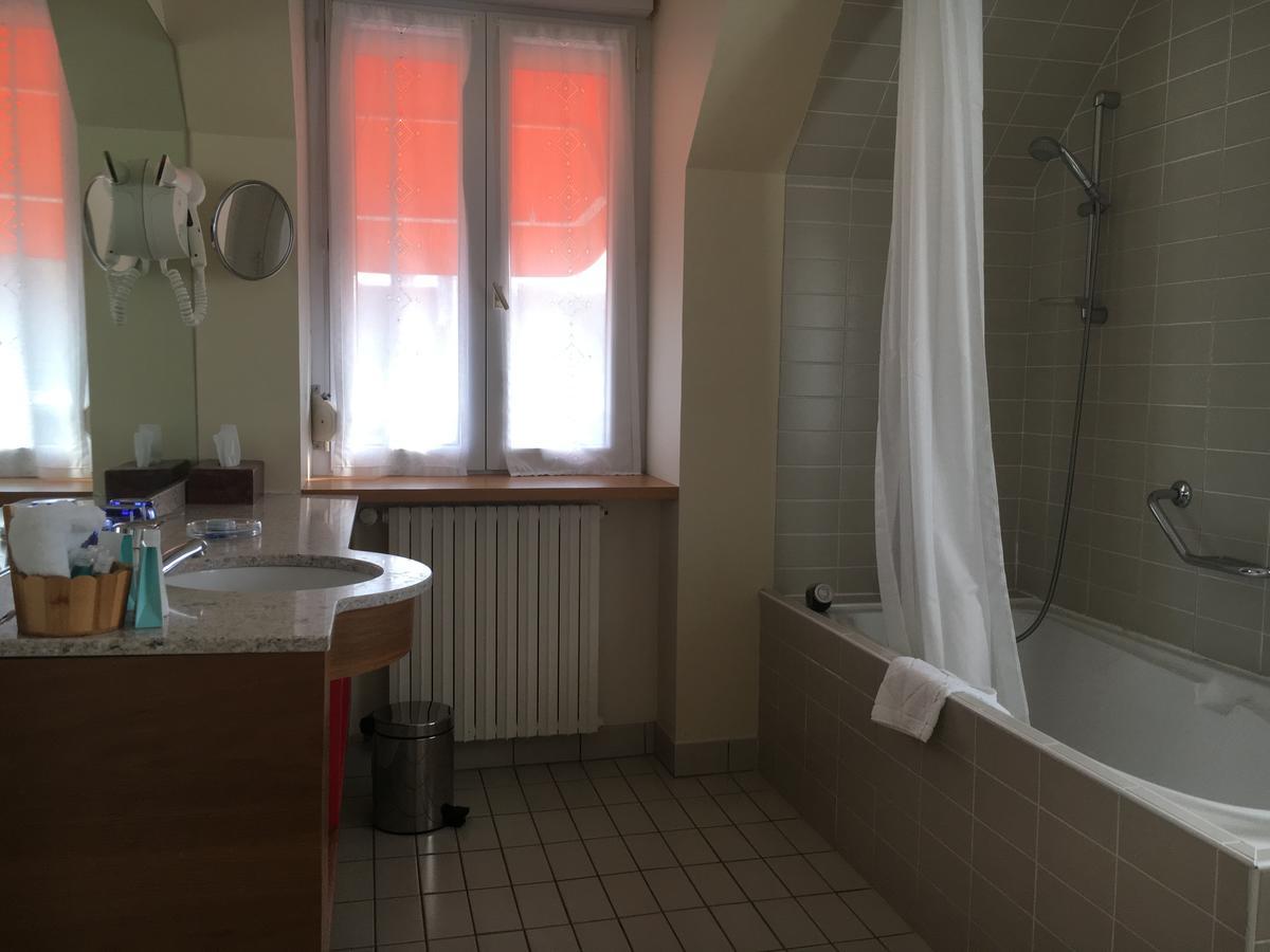 L'Hotel De Carantec Карантек Екстериор снимка