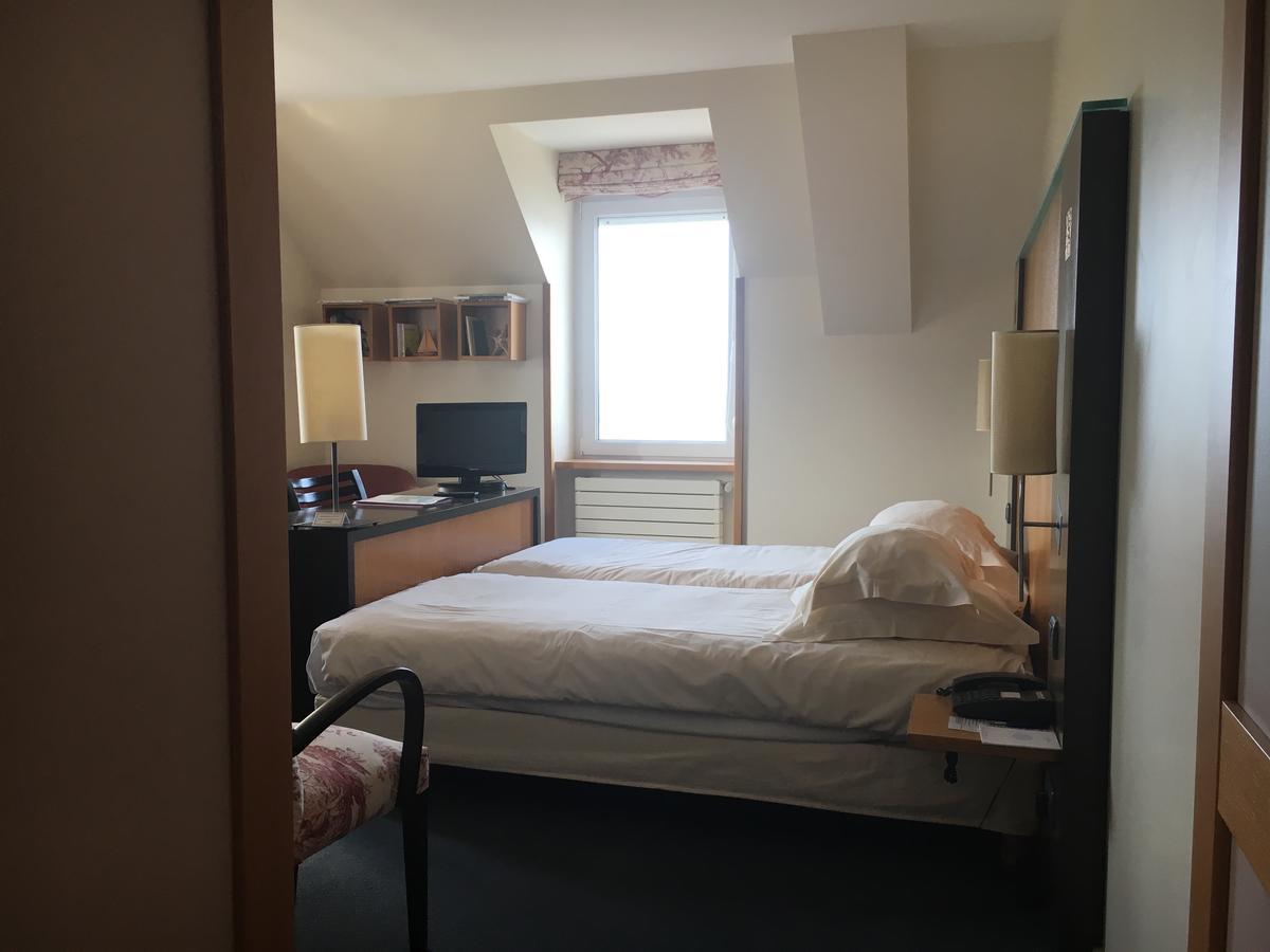 L'Hotel De Carantec Карантек Екстериор снимка